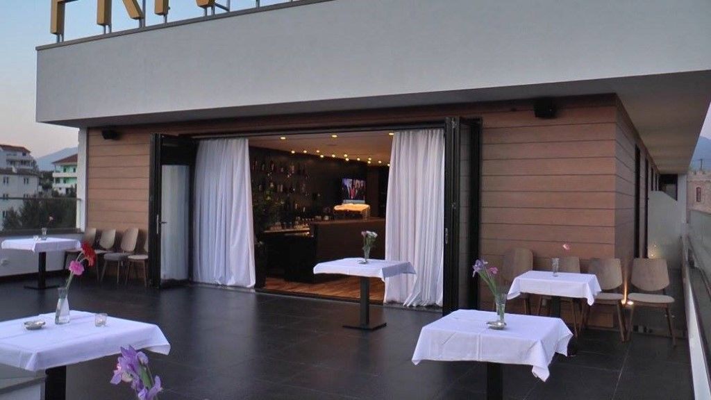 Privilege & 4* Farke e Madhe