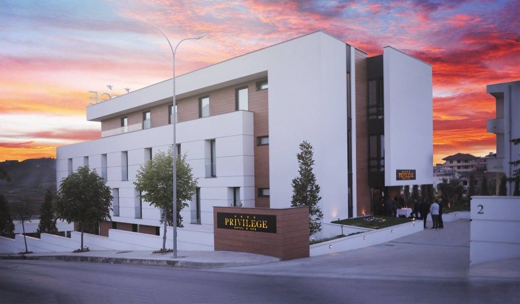 Hotel Privilege & 4*