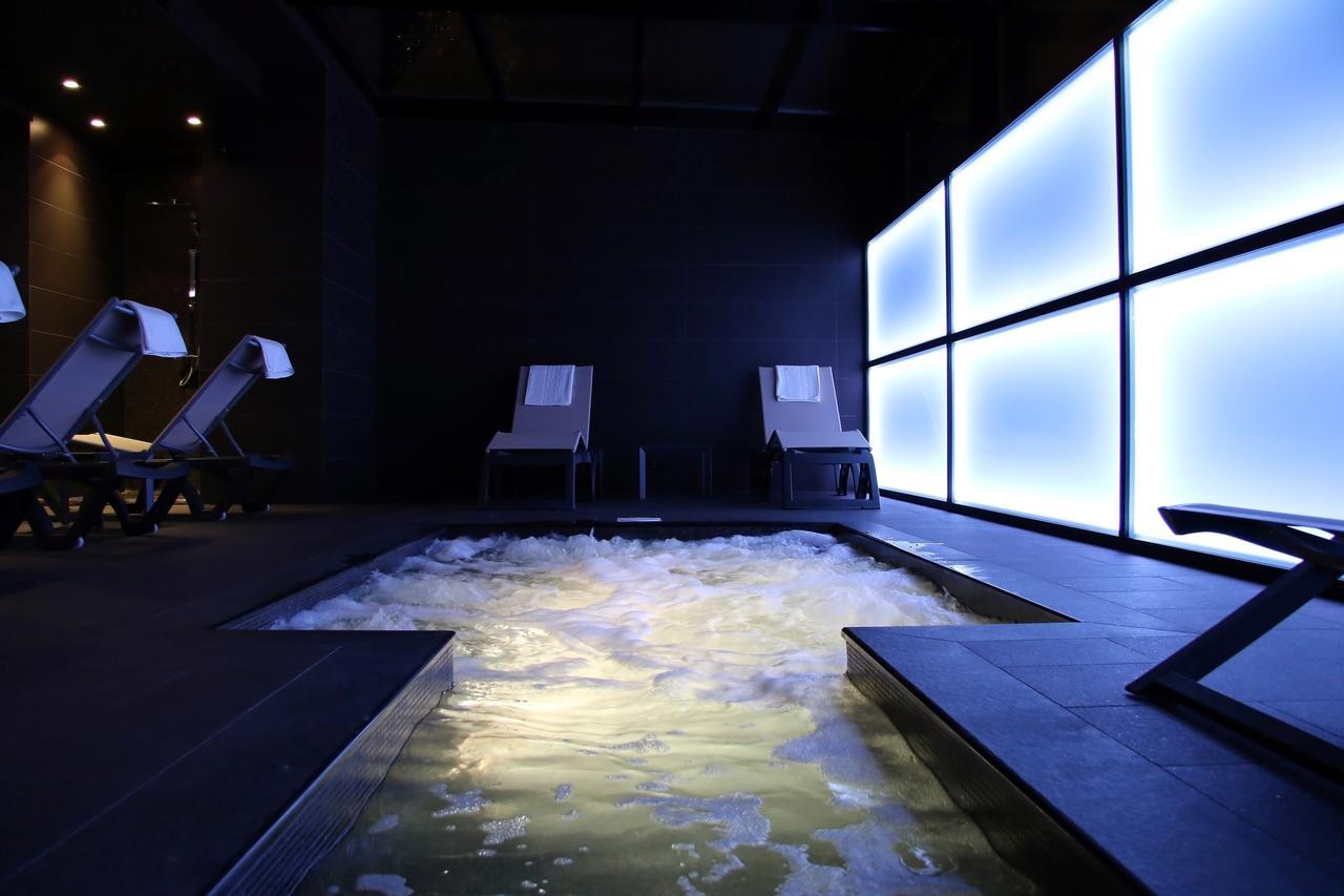 Privilege & Hotel 4*
