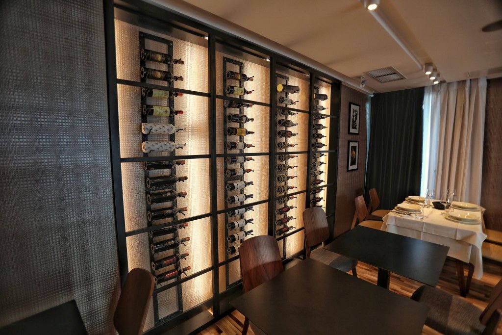 Privilege & Hotel Farke e Madhe