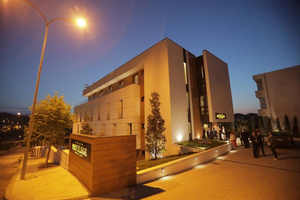 Privilege & Hotel 4*