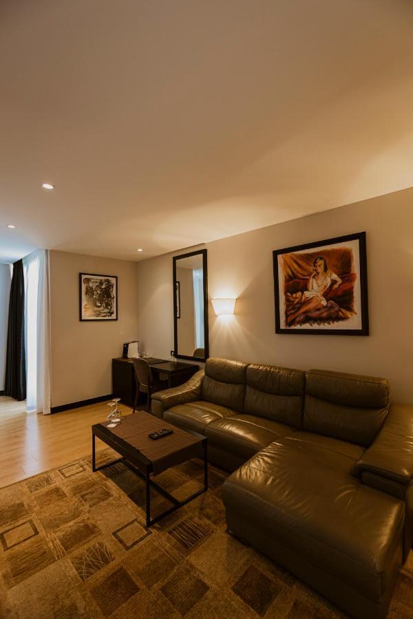 Hotel Privilege & Farke e Madhe